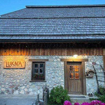 Hostel Lukna Mojstrana Bagian luar foto