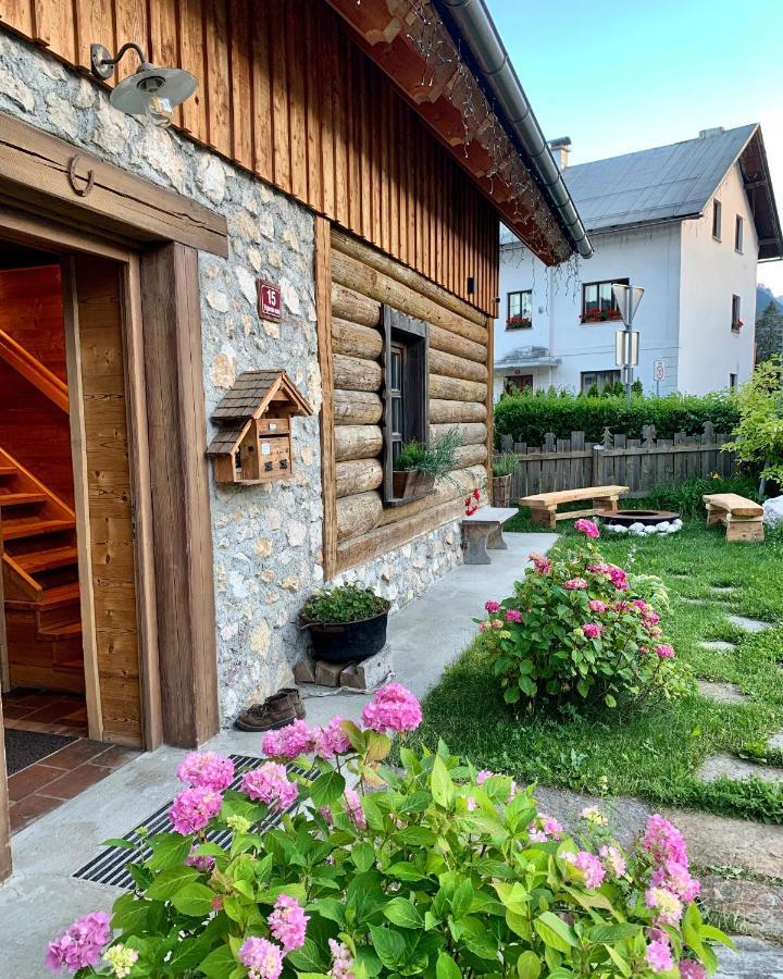 Hostel Lukna Mojstrana Bagian luar foto