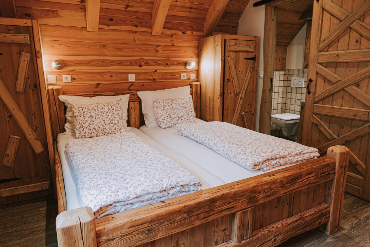 Hostel Lukna Mojstrana Bagian luar foto