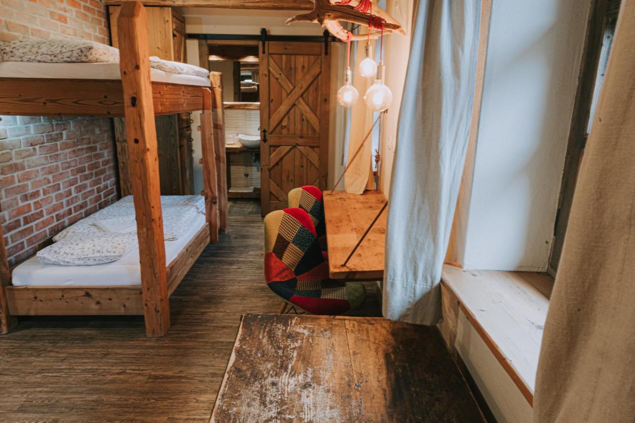 Hostel Lukna Mojstrana Bagian luar foto
