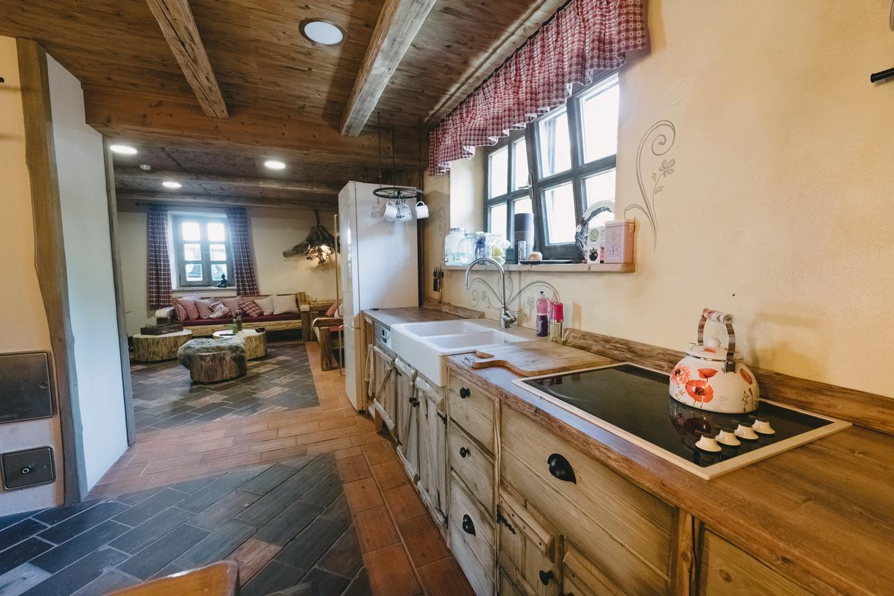 Hostel Lukna Mojstrana Bagian luar foto
